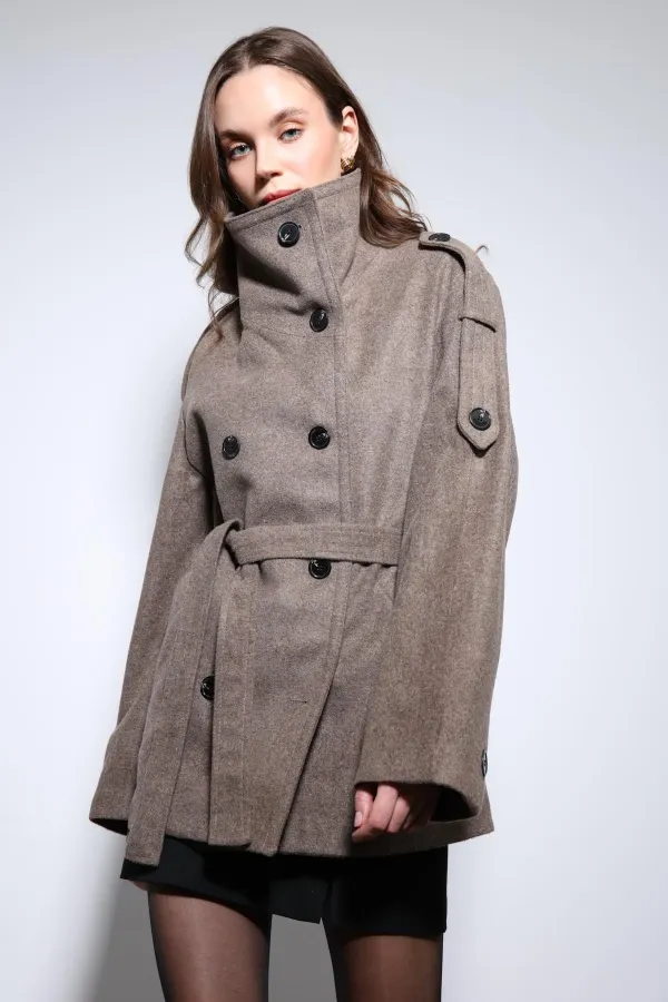 Manteau Antioch en vison à col montant et double boutonnage pour femme