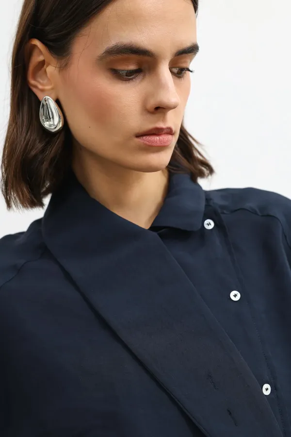 Antioch Lacivert Özel Dik Yaka Kadın Gömlek