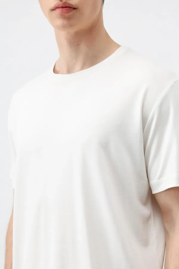 T-shirt homme Antioch Ecru coupe classique en tissu technique modal