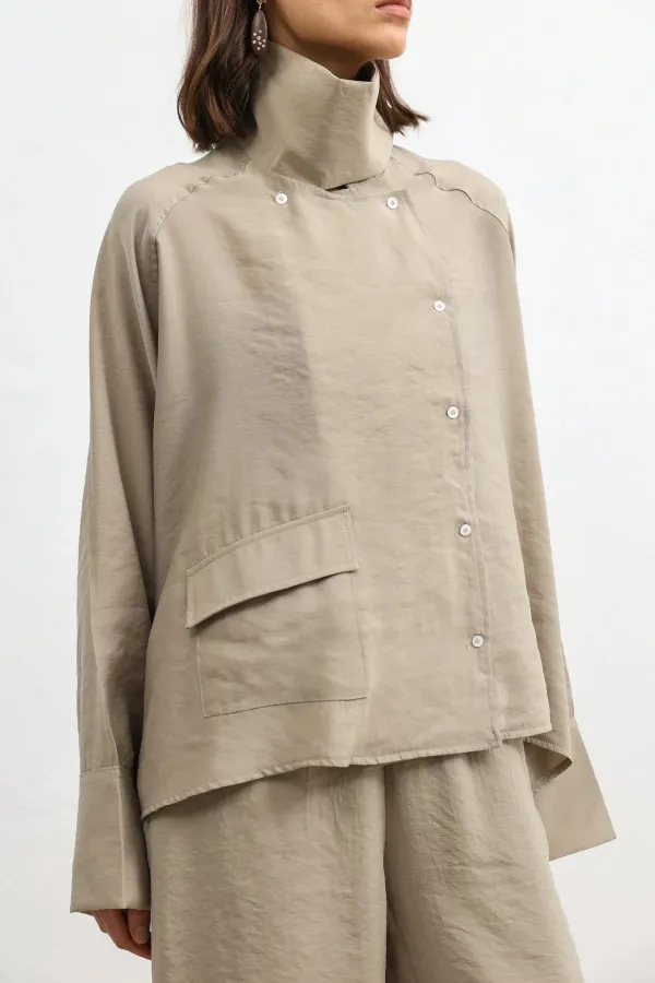 Antioch Bej Özel Dik Yaka Kadın Gömlek