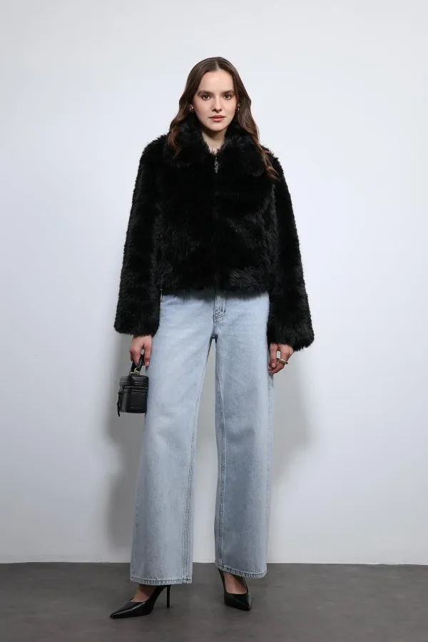 Antioch Siyah Peluş Görünümlü Mont