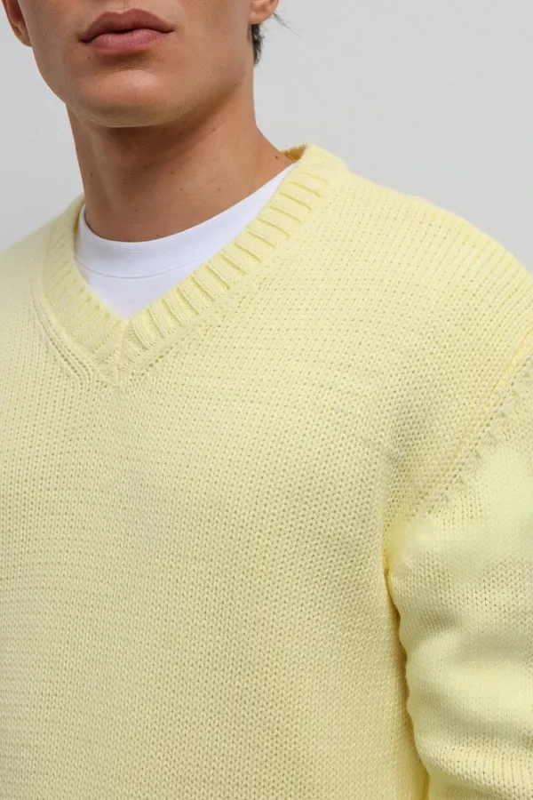 Antioch Yellow Textured V-Neck Men's Sweater