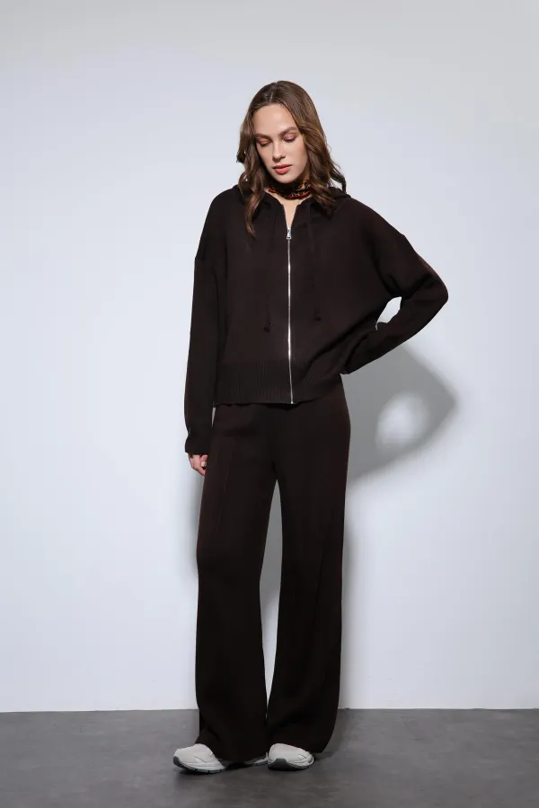 Ensemble pull à capuche et pantalon large en maille Antioch Coffee