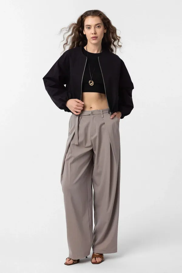 Antioch Siyah Crop Kadın Bomber Mont