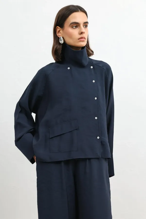 Antioch Lacivert Özel Dik Yaka Kadın Gömlek