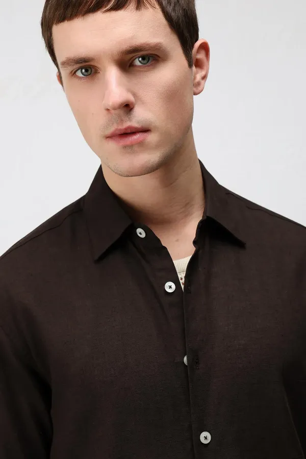 Chemise homme Antioch Coffee en lin mélangé coupe décontractée
