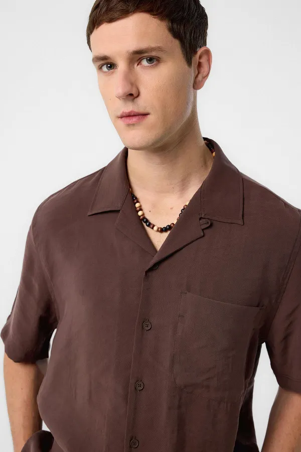 Chemise homme en tissu modal couleur café Antioch