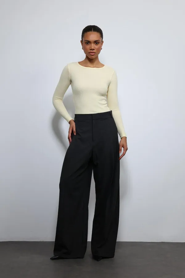 T-shirt basique jaune à manches longues Antioch