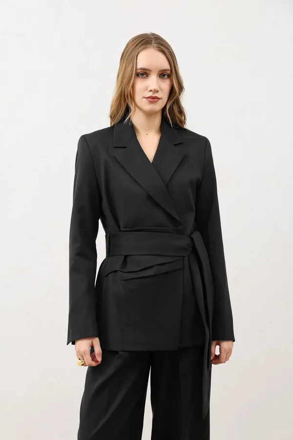 Veste blazer cintrée noire à ceinture pour femme Antioch
