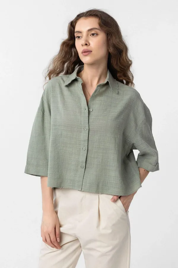 Antioch Haki Crop Dokulu Kadın Gömlek