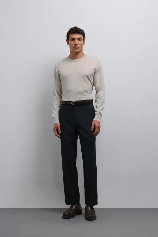 Pantalon Antioch Navy à coupe fuselée pour homme