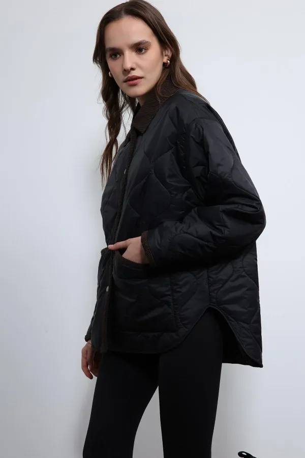 Antioch Siyah Kontrast Yaka Desenli Mont