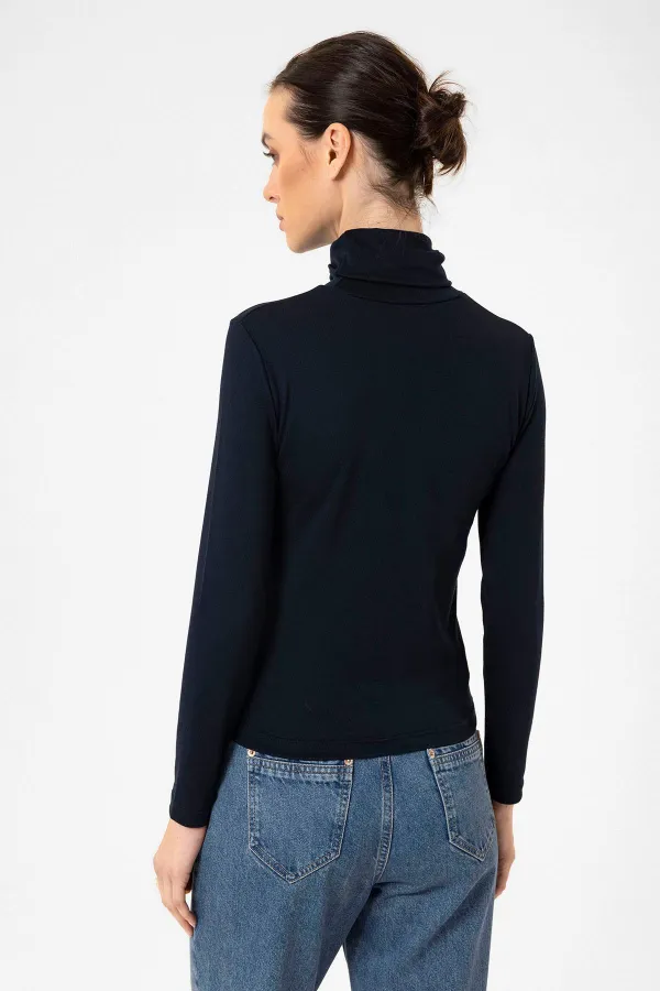 Antioch Lacivert Kadın Boğazlı Triko Kazak