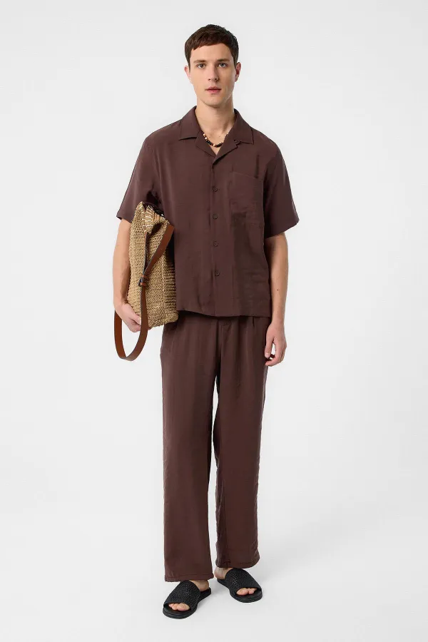 Chemise homme en tissu modal couleur café Antioch