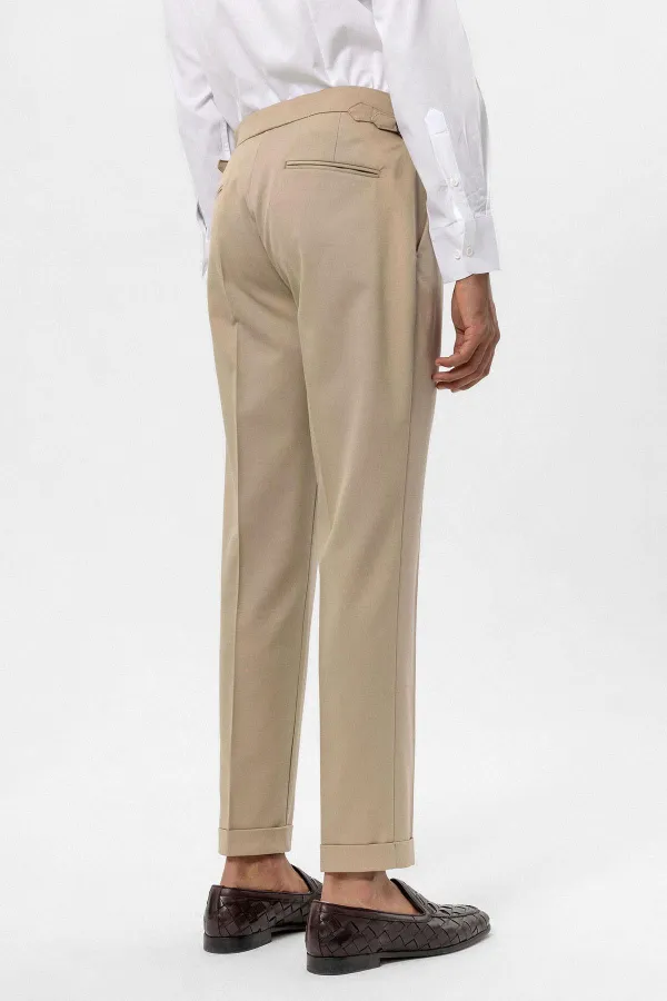 Pantalon Antioch beige taille haute coupe classique pour homme