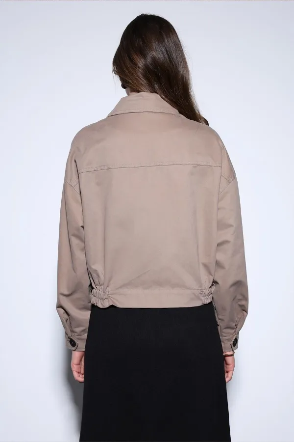 Trench-coat court croisé beige Antioch pour femme