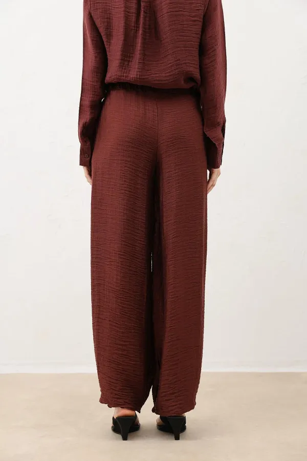 Pantalon drapé à jambes ajustables Antioch Burgundy pour femme