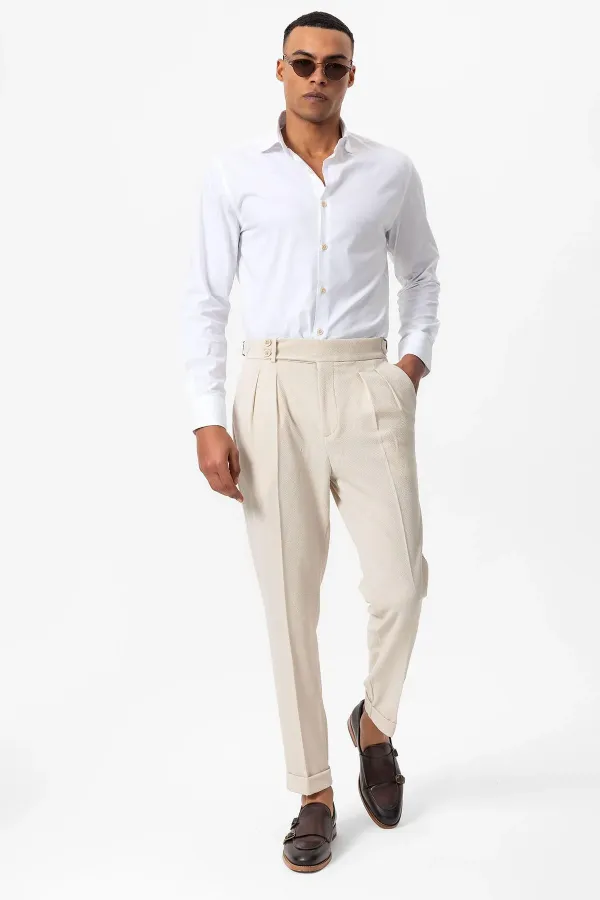 Pantalon homme Antioch beige à taille haute plissé et texturé