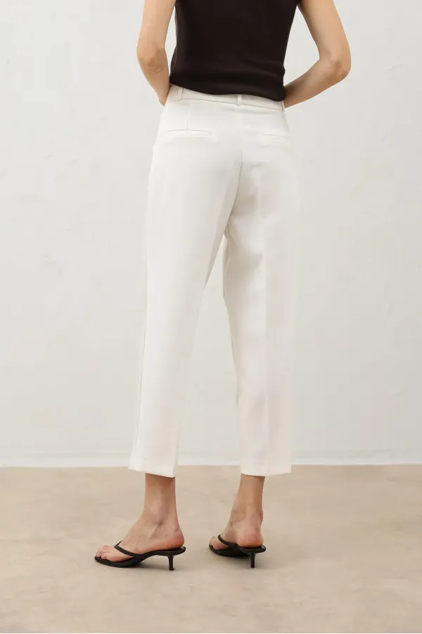 Antioch Beyaz Pensli Kadın Pantolon