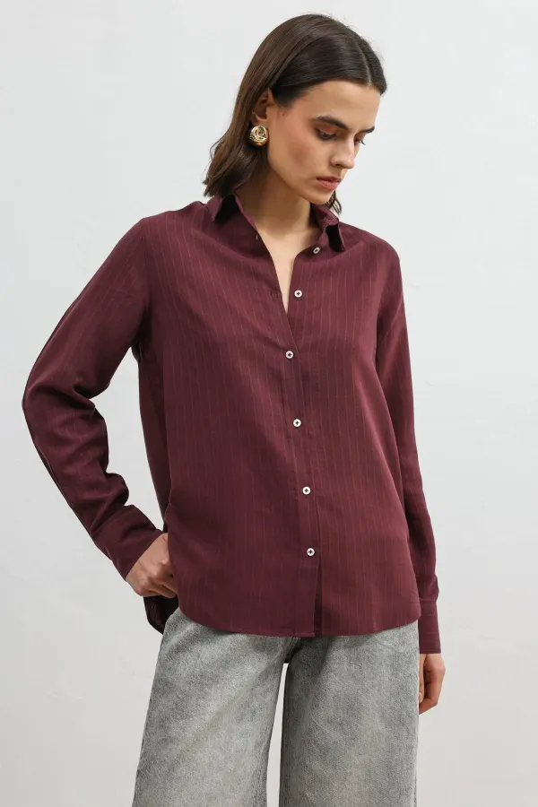 Chemise rayée Antioch Burgundy 100% lyocell pour femme