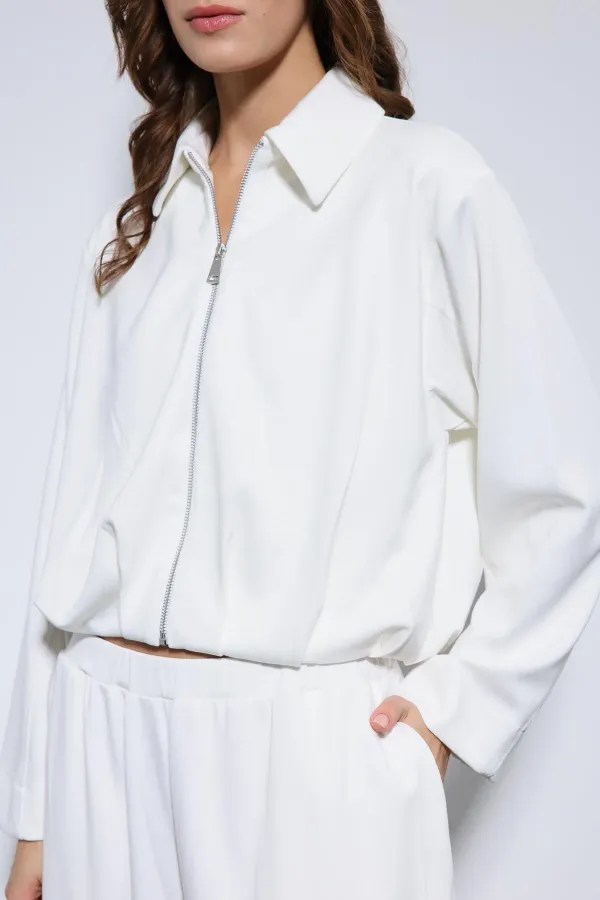 Antioch Off-White Voluminous Jacket and Sweatpants Set with Elasticated Hem
