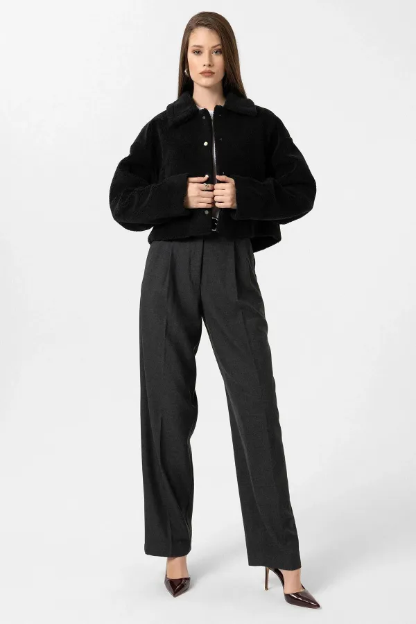 Antioch Siyah Kadın Yumuşak Dokulu Mont