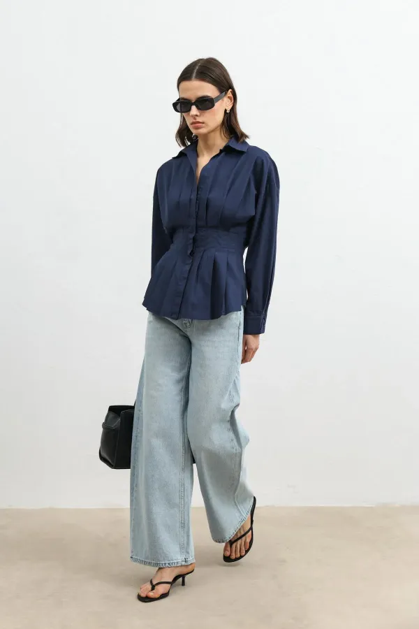 Chemise Antioch bleu marine plissée en popeline pour femme