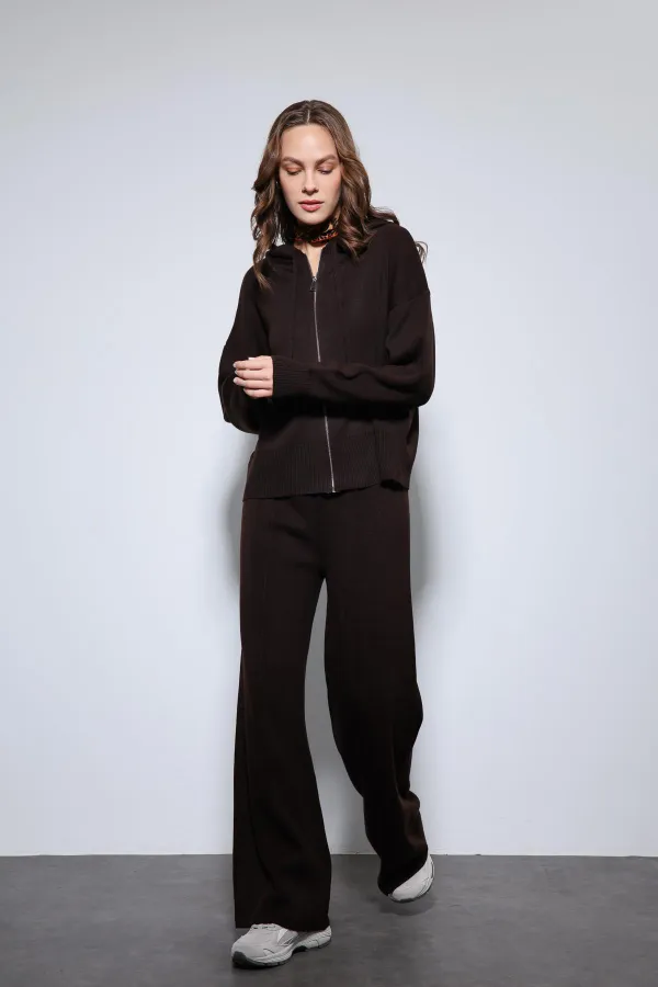 Ensemble pull à capuche et pantalon large en maille Antioch Coffee