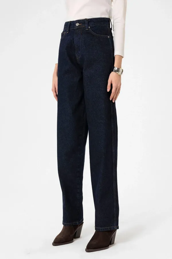 Antioch Dark Blue Women's High-Waisted Jeans