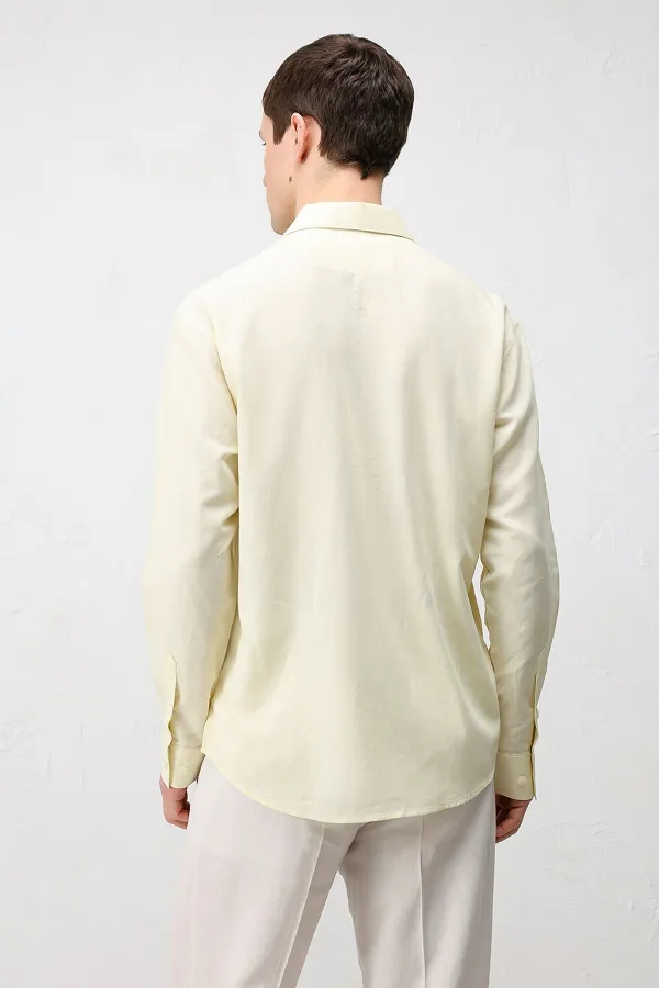 Chemise homme Antioch jaune en lin mélangé, coupe décontractée