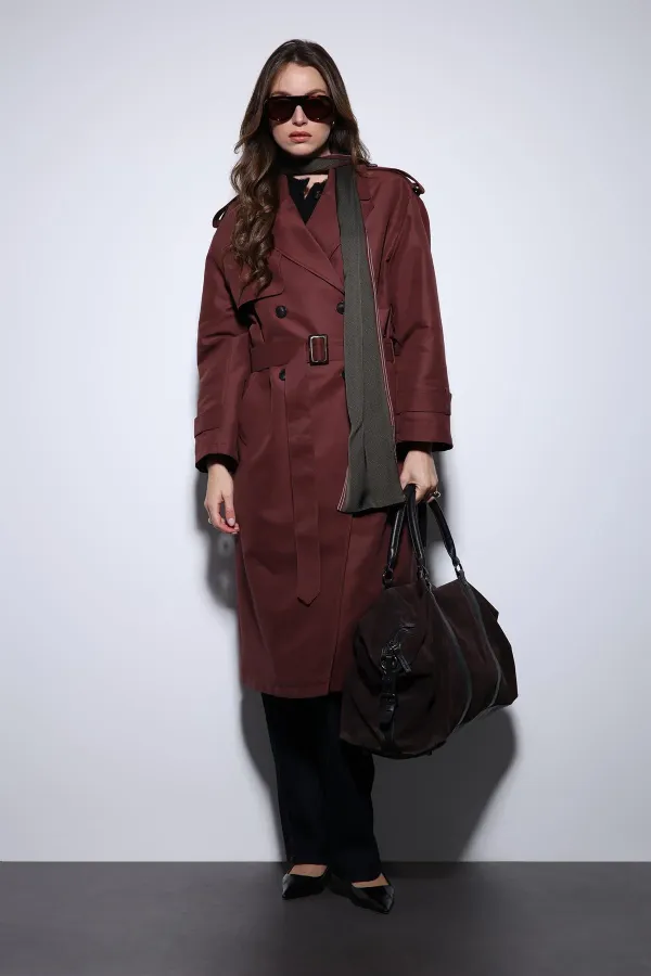 Trench-coat Antioch bordeaux à double boutonnage et ceinture pour femme