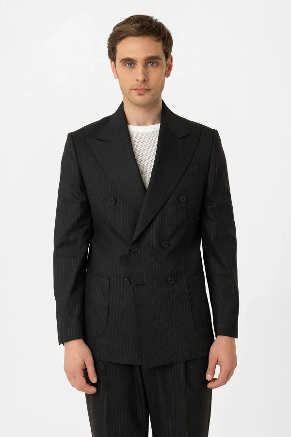 Costume technique rayé Antioch noir à double boutonnage, coupe italienne, en laine mélangée.