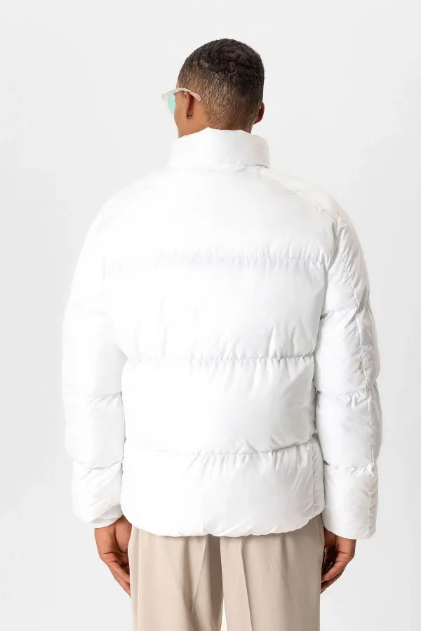 Antioch Beyaz Dik Yaka Kauçuk Şişme Mont