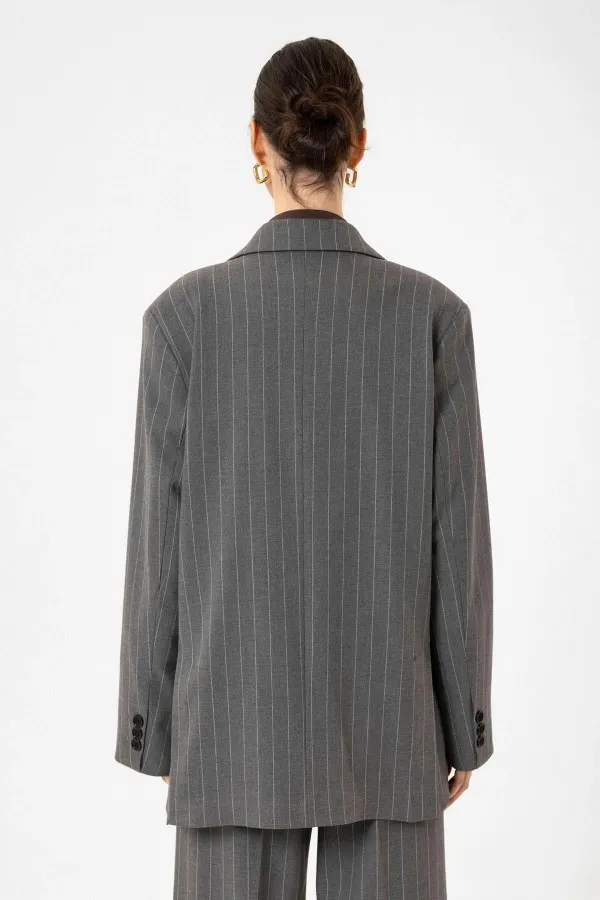 Antioch Gri Kadın Çizgili Oversize Blazer Ceket