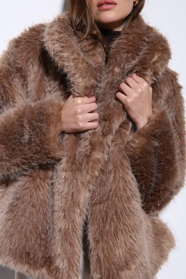 Veste Antioch Mink en fausse fourrure pour femme