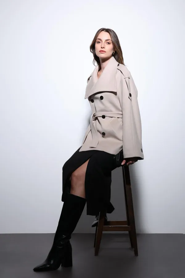 Antioch Bej Dik Yaka Kruvaze Kadın Kaban