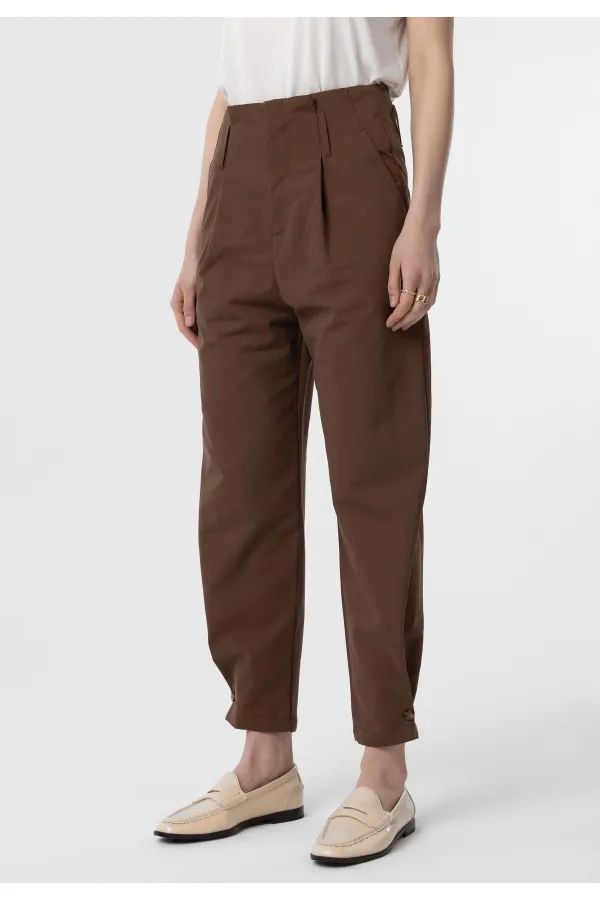 Pantalon Antioch Coffee taille haute à ourlet boutonné pour femme