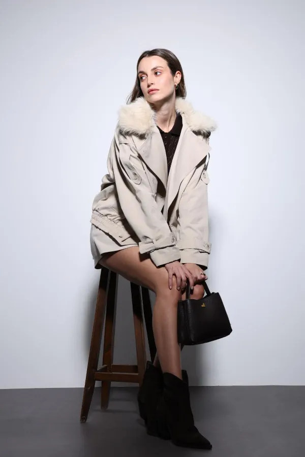 Antioch Bej Suni Kürklü Kısa Kadın Trençkot