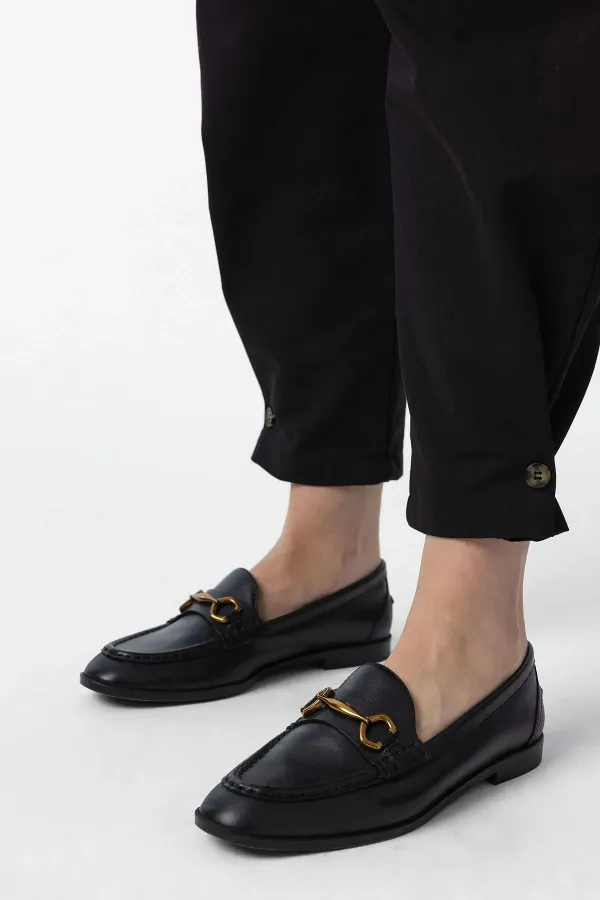 Antioch Siyah Yüksek Bel Paçası Düğmeli Fit Kadın Pantolon