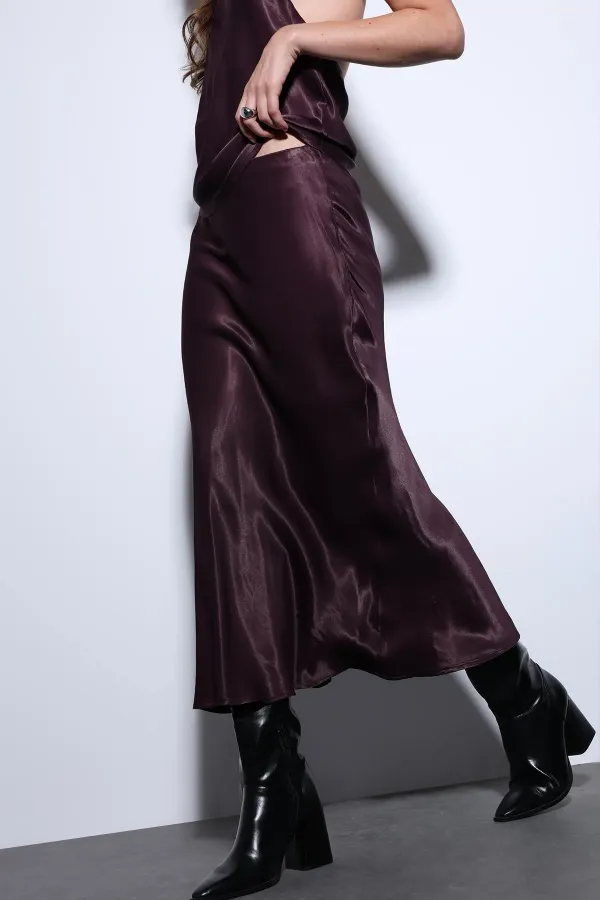 Jupe midi en satin bordeaux Antioch