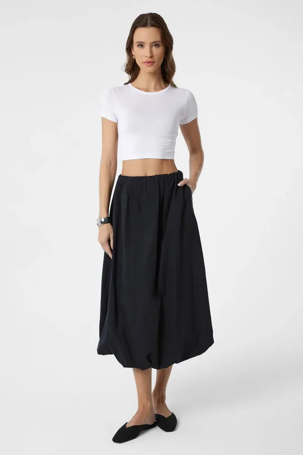 Antioch Beyaz Basic Crop Kadın Top