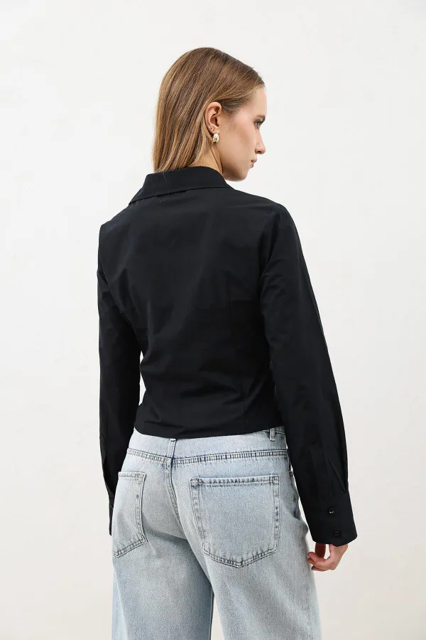 Chemise Antioch noire froncée en popeline pour femme