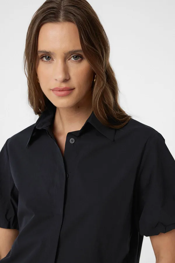 Chemise Antioch noire à manches ballon pour femme