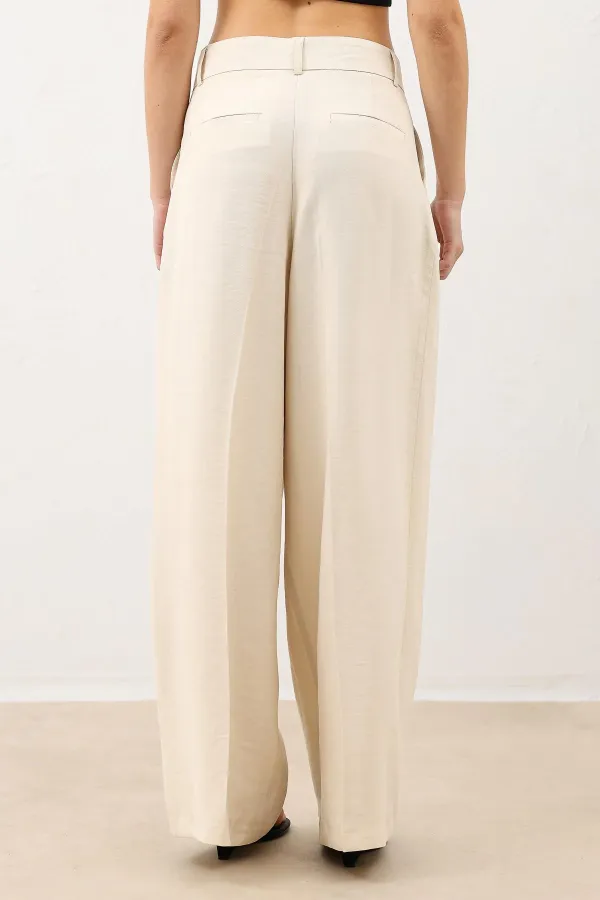 Antioch Krem Pileli Palazzo Kadın Pantolon