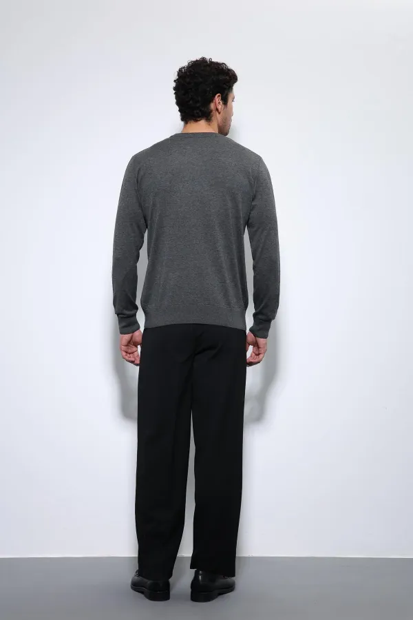 Pull basique pour homme Antioch Anthracite à texture douce