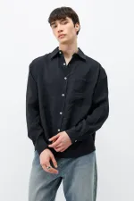 Chemise oversize en modal avec poches, noire