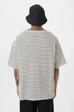 T-shirt rayé oversize en maille noire