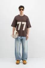 Numara Baskılı Oversize Tişört Kahve