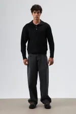 Pull en maille douce texturée à col polo noir