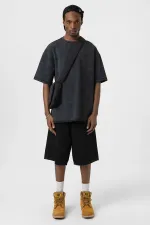 T-shirt noir oversize basique délavé